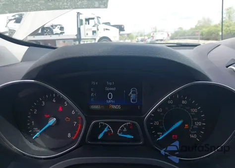 2017 Ford Escape Se из США, поврежденный, VIN 1FMCU0GD7HUB27502